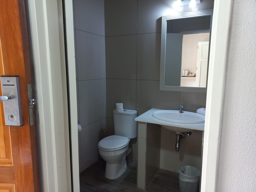 1 Bedroom Property for Sale in Wilderness Central Western Cape